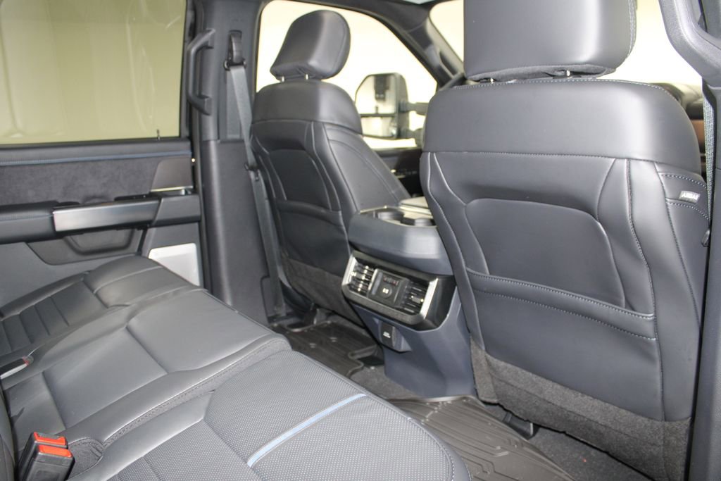 New 2026 Ford F350 Platinum image 32