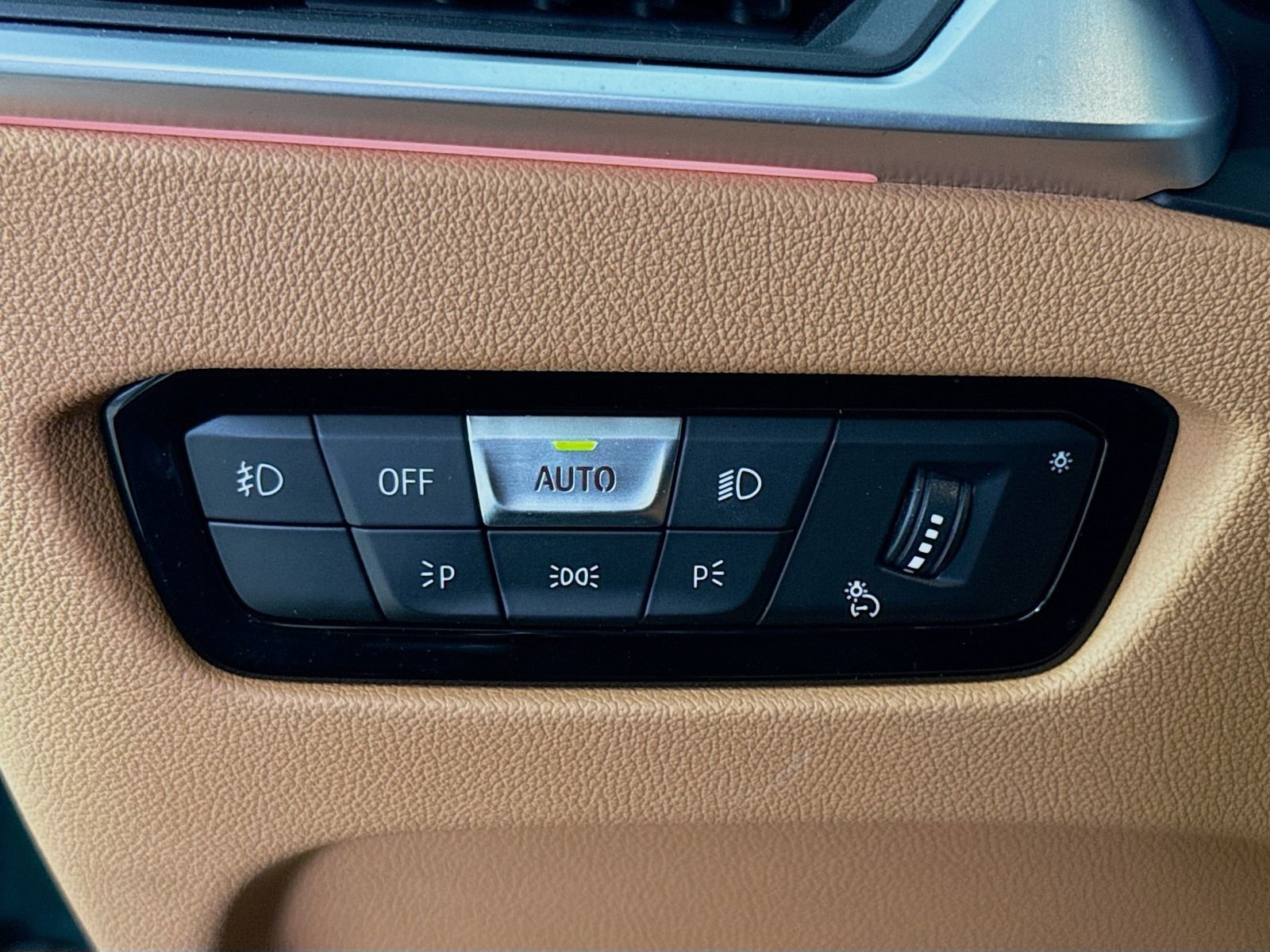 Certified 2023 BMW 430i 430i w/ M Sport Package image 10