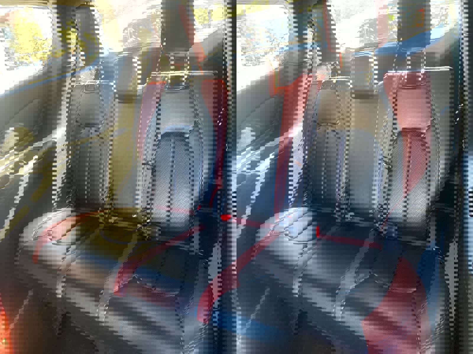 Used 2021 Chrysler Pacifica Touring w/ Uconnect Theater Family Group image 15