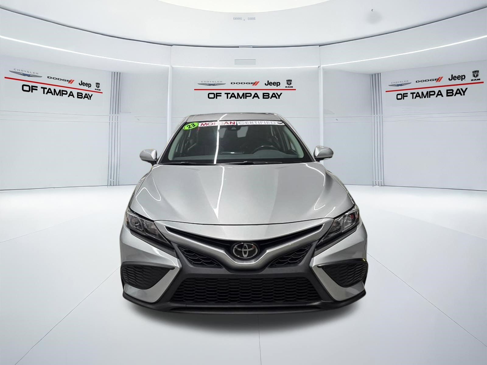 Used 2023 Toyota Camry SE FWD image 8