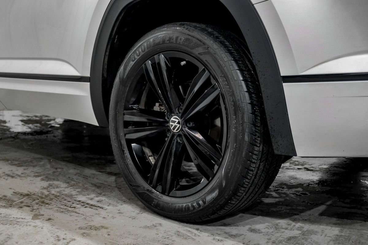 Used 2023 Volkswagen Atlas SEL R-Line image 66