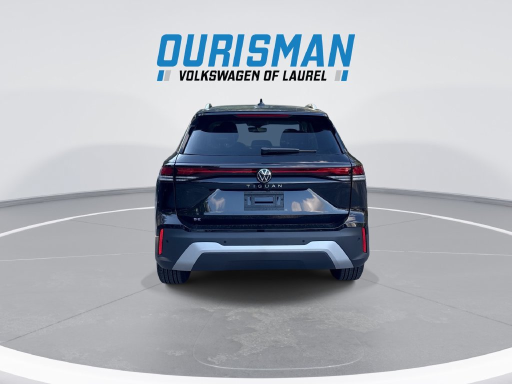 New 2026 Volkswagen Tiguan SE FWD image 7