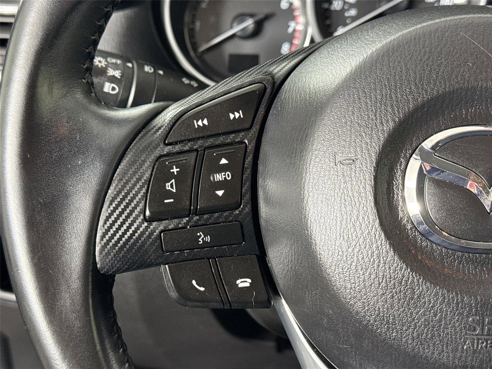 Used 2016 MAZDA CX-5 Touring image 16