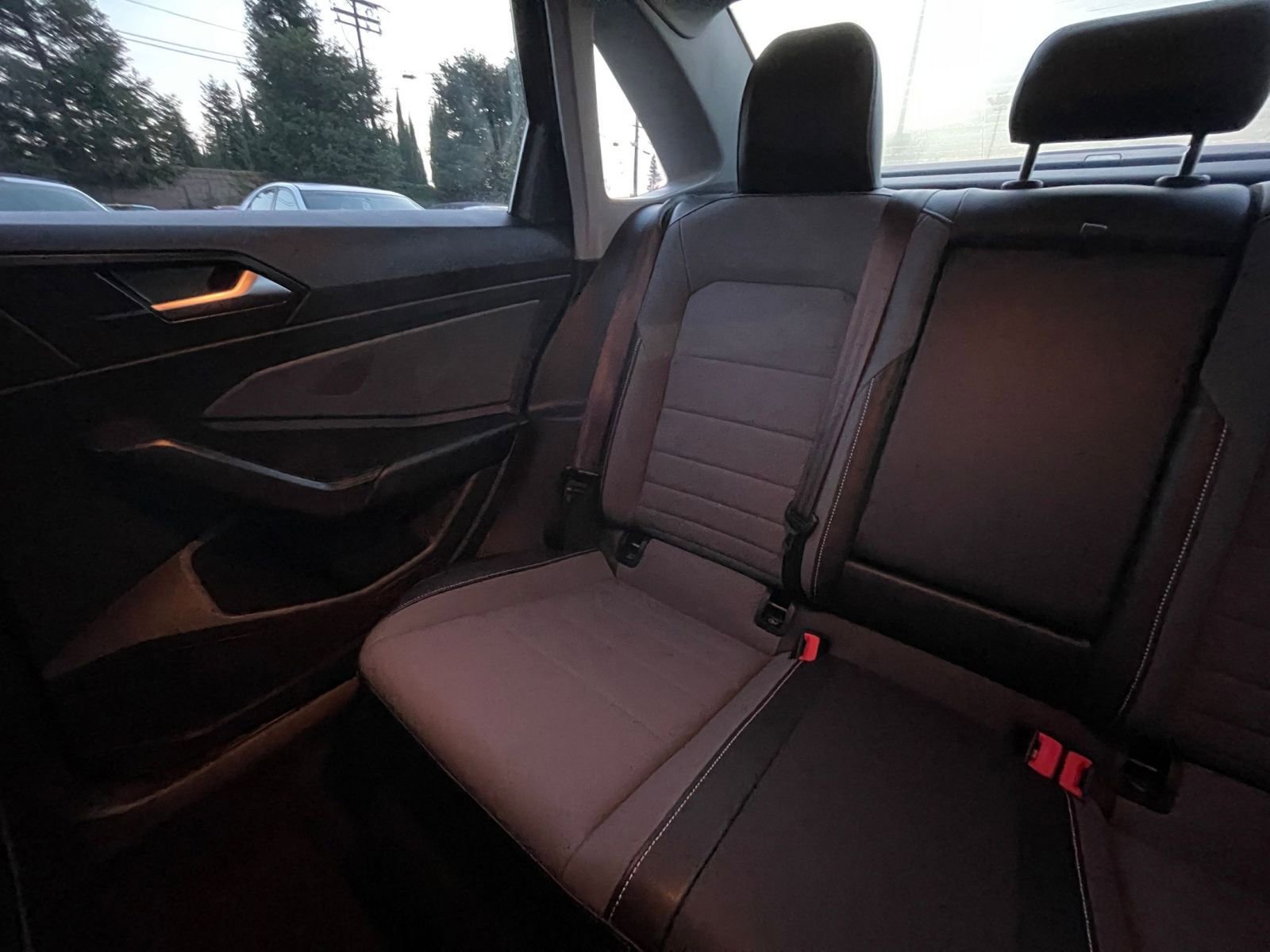 Used 2025 Volkswagen Jetta SE image 39