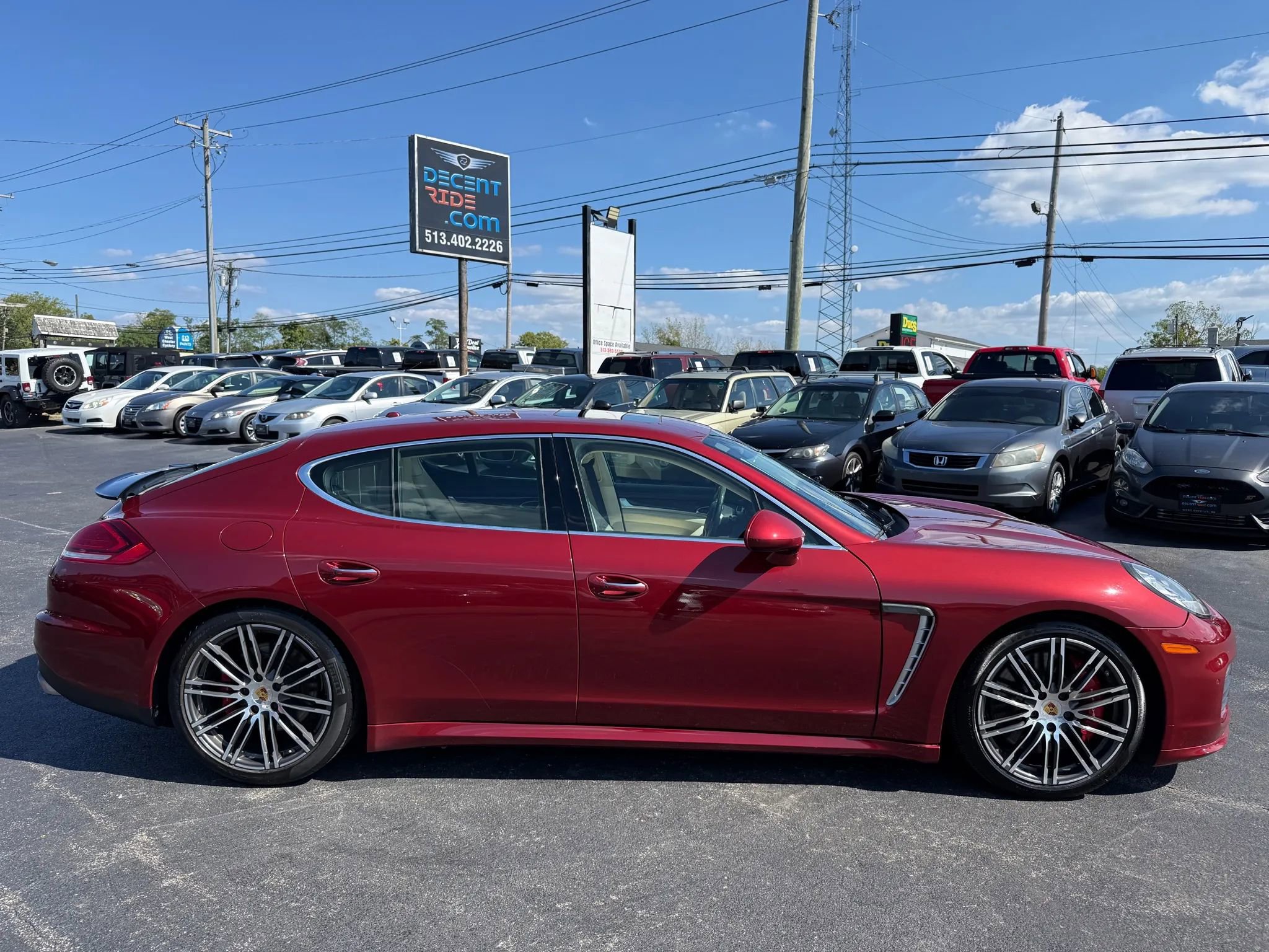 Used 2016 Porsche Panamera Turbo image 2