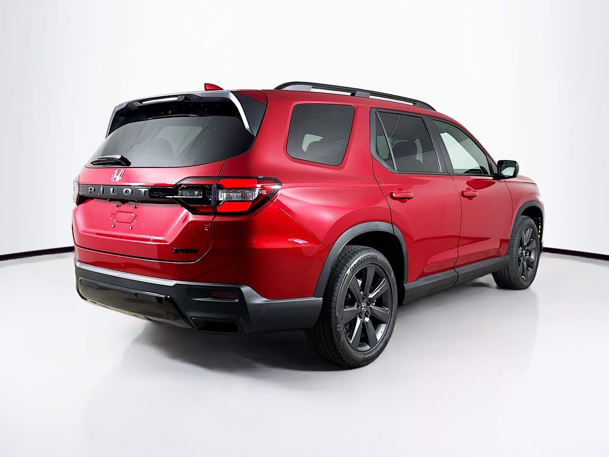 New 2026 Honda Pilot Sport image 32