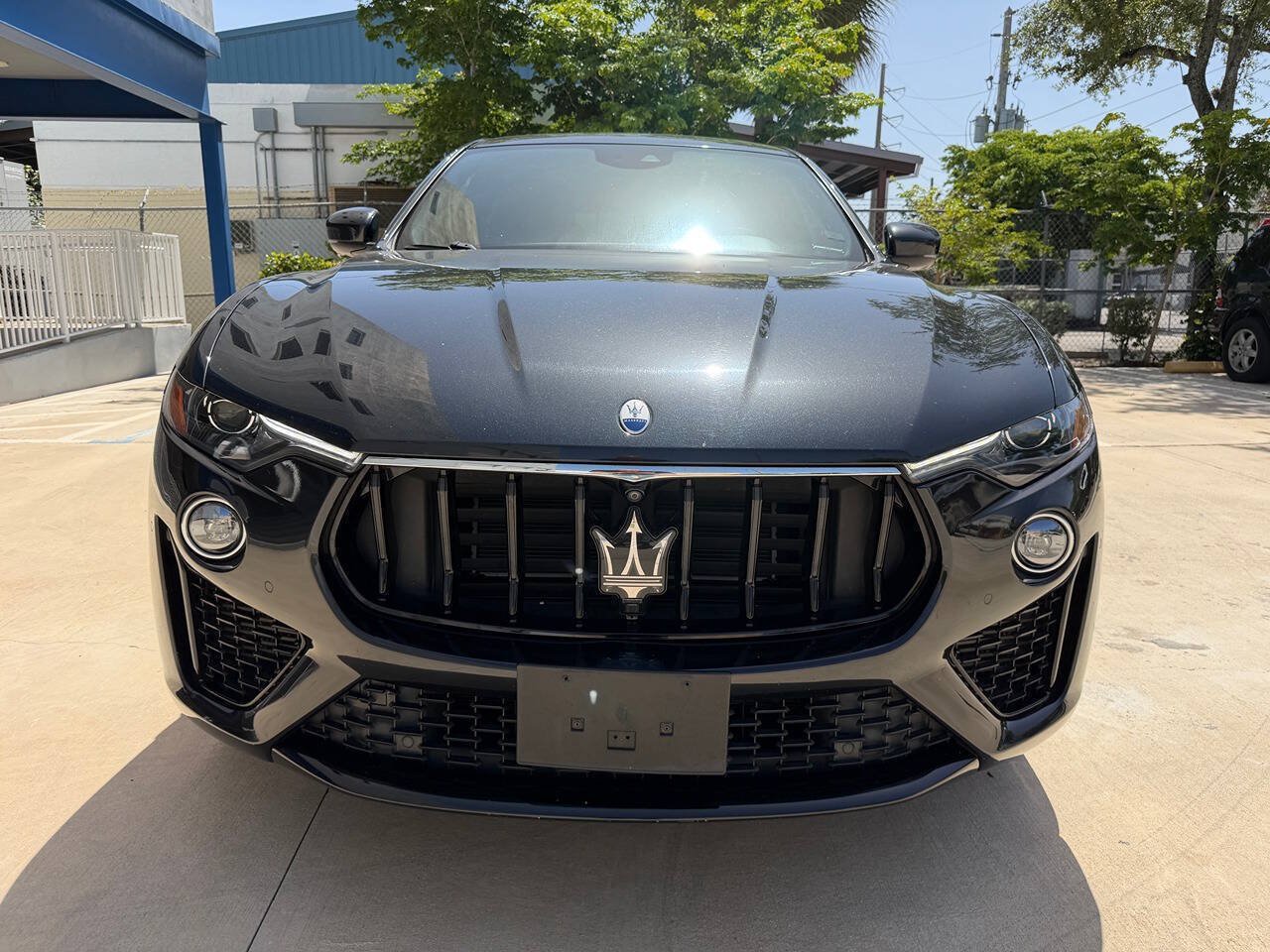 Used 2023 Maserati Levante Modena AWD/4WD image 3