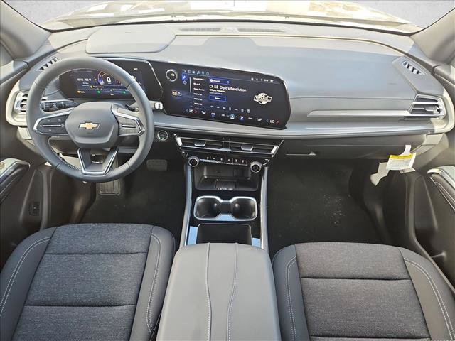New 2027 Chevrolet Traverse LT FWD image 15