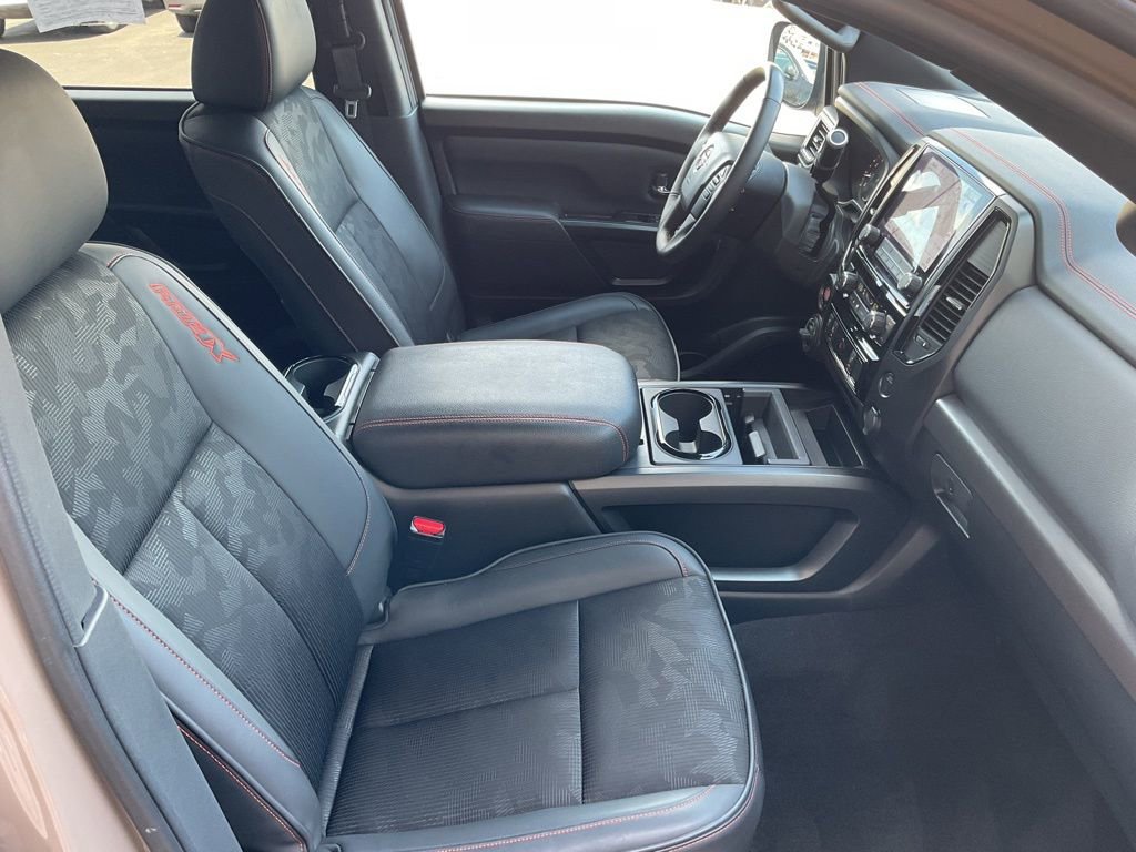 Used 2024 Nissan Titan PRO-4X w/ Off Road Protection Package image 18