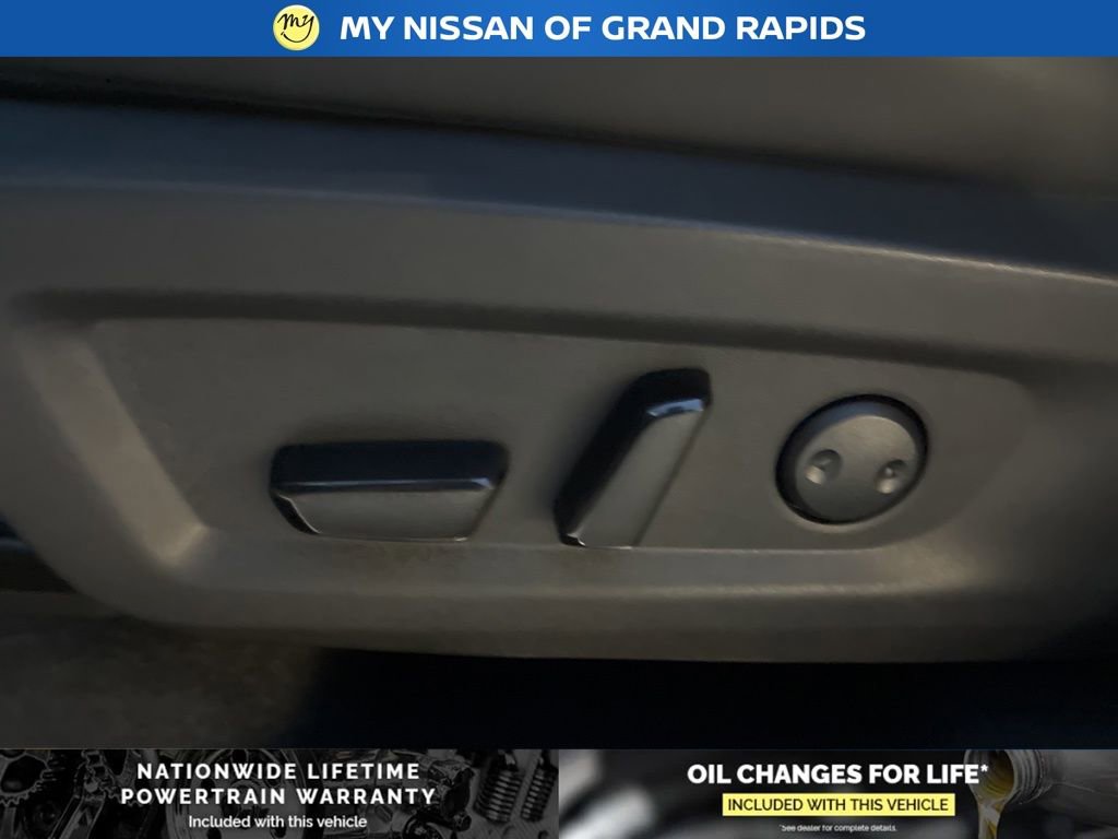 New 2026 Nissan Murano SV image 14