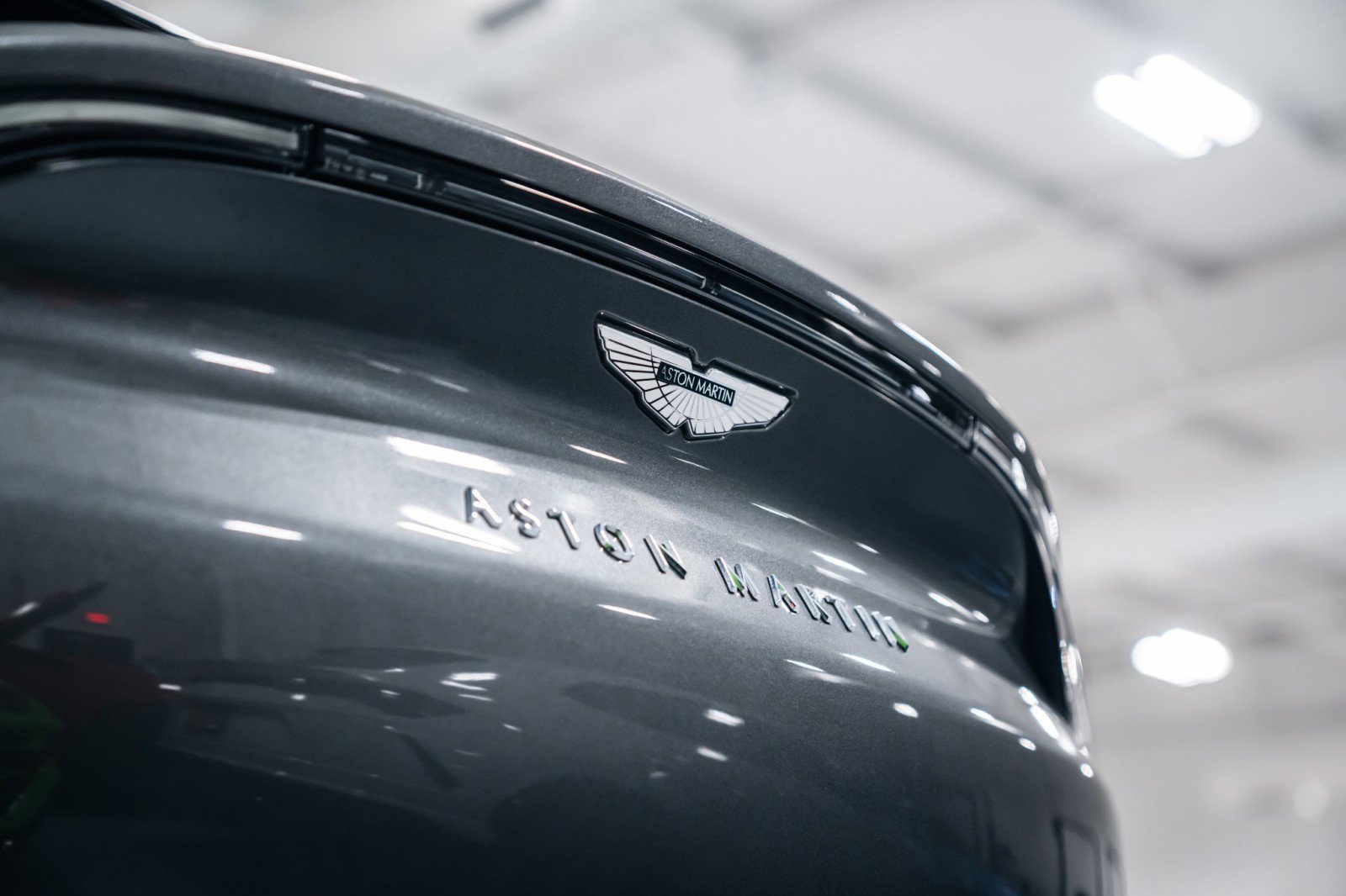 Used 2023 Aston Martin DBX 707 image 40