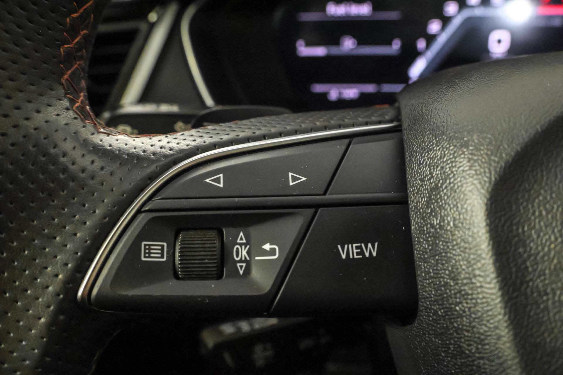Used 2023 Audi SQ5 Premium Plus w/ Premium Plus Package AWD/4WD image 26