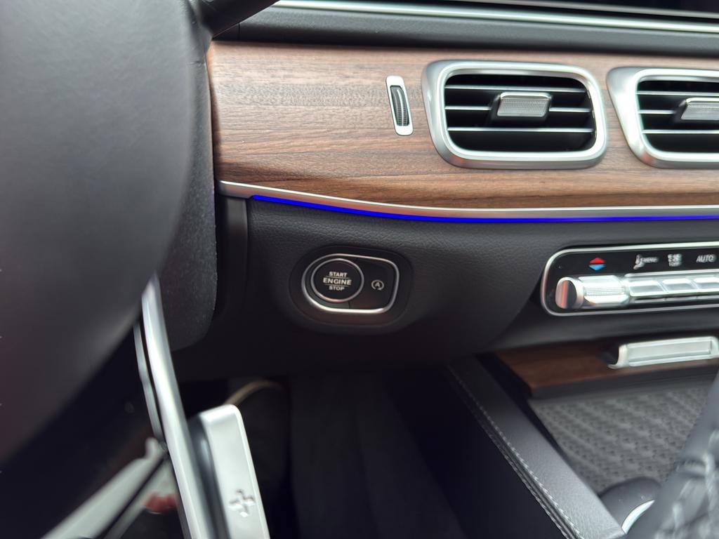 New 2026 Mercedes-Benz GLS 450 4MATIC image 13