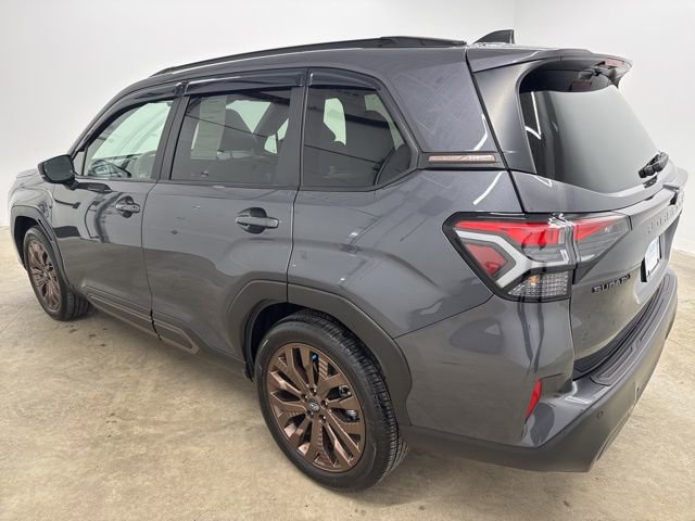 Used 2025 Subaru Forester Sport image 7