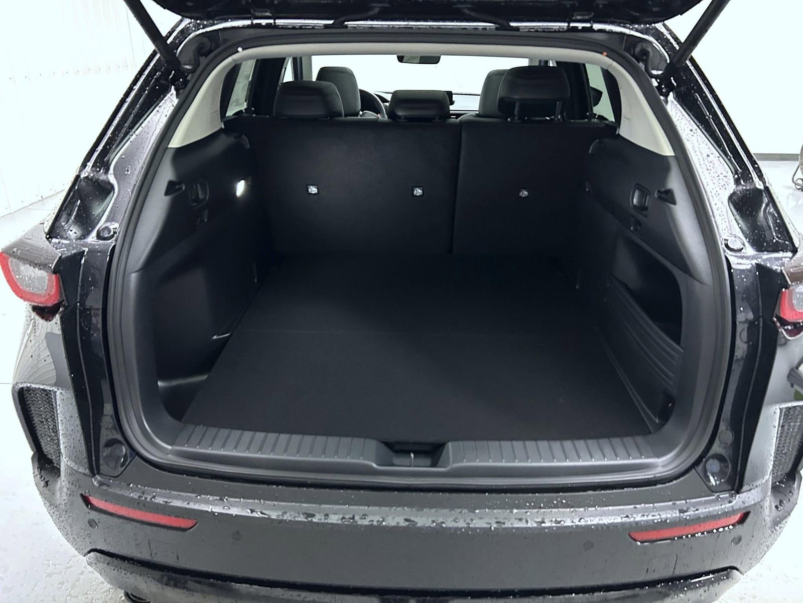 New 2026 MAZDA CX-50 AWD 2.5 Hybrid w/ Cargo Package image 9