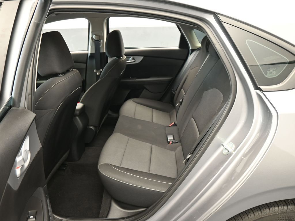 Used 2023 Kia Forte LXS image 26
