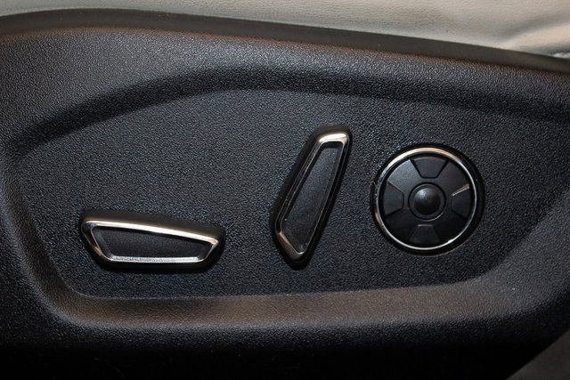 Used 2018 Ford Explorer Platinum image 24