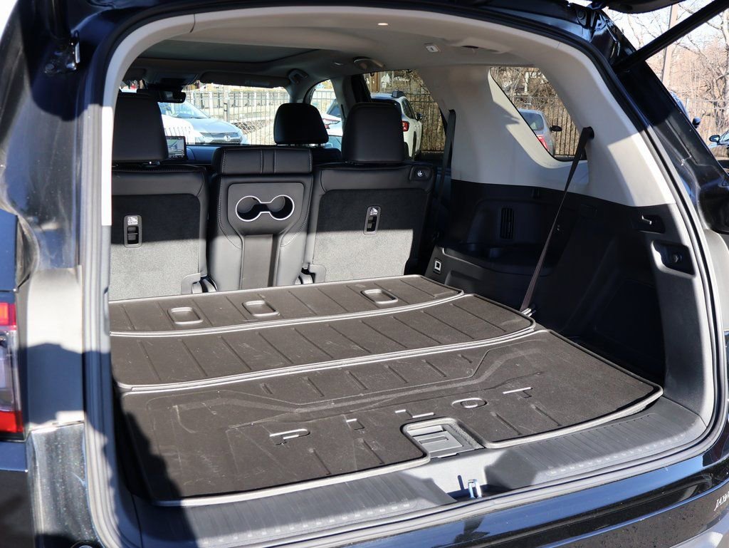 Certified 2025 Honda Pilot Elite image 15