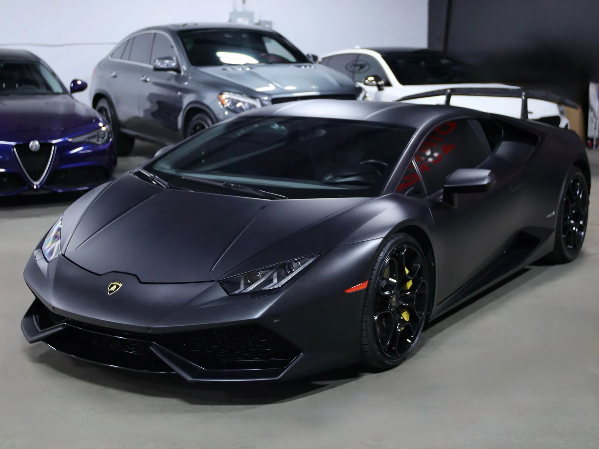 Used 2015 Lamborghini Huracan LP 610-4 image 8