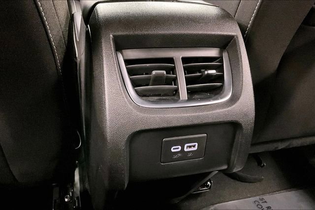 Used 2025 Chevrolet Blazer LT image 28