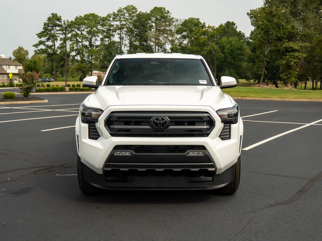 New 2026 Toyota Tacoma SR5 RWD image 2