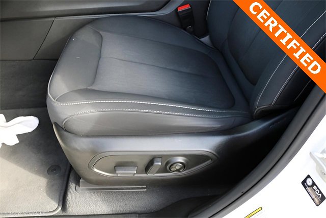 Used 2023 Jeep Grand Cherokee Laredo image 12