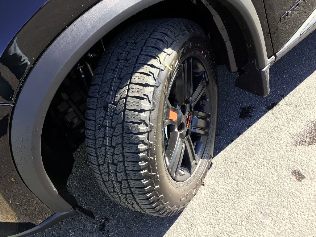 New 2026 Nissan Rogue SV image 18