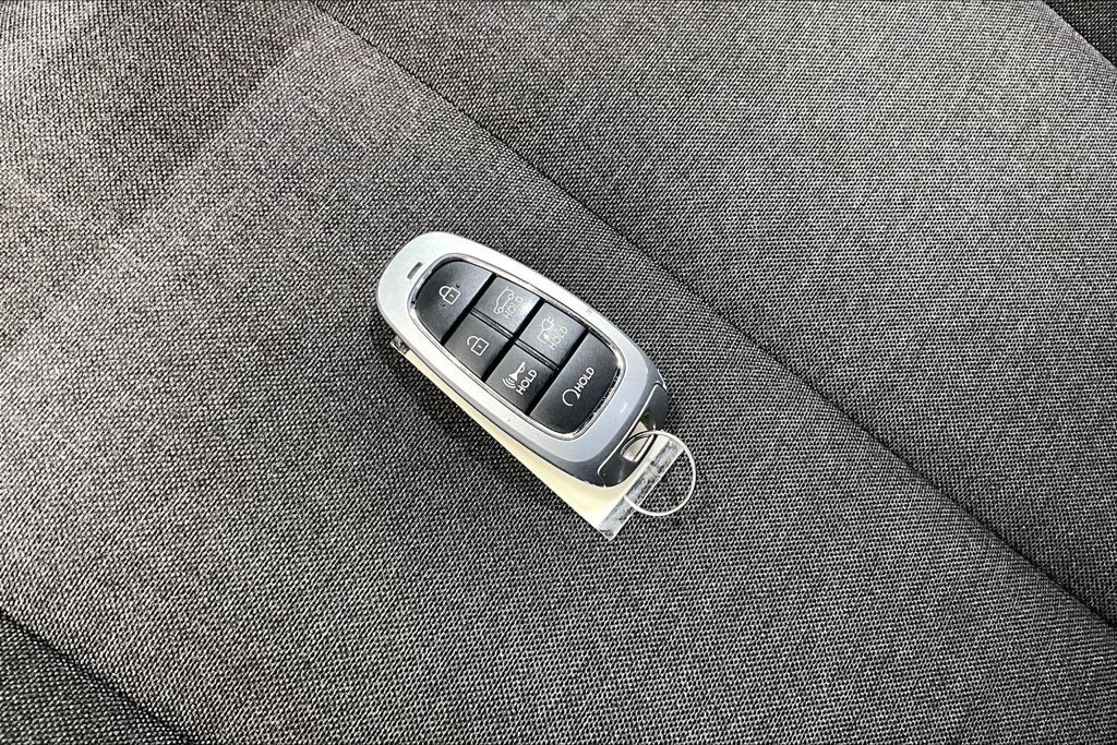 Certified 2024 Hyundai Ioniq 5 SEL AWD/4WD image 10