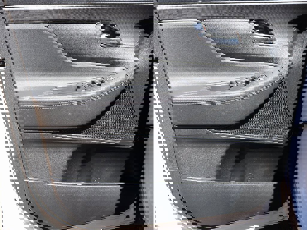 Certified 2022 Hyundai Santa Fe Blue image 22