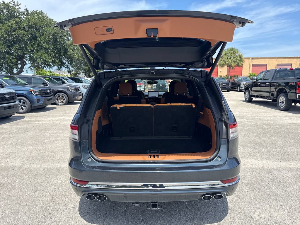 Used 2020 Lincoln Aviator Black Label AWD/4WD image 30