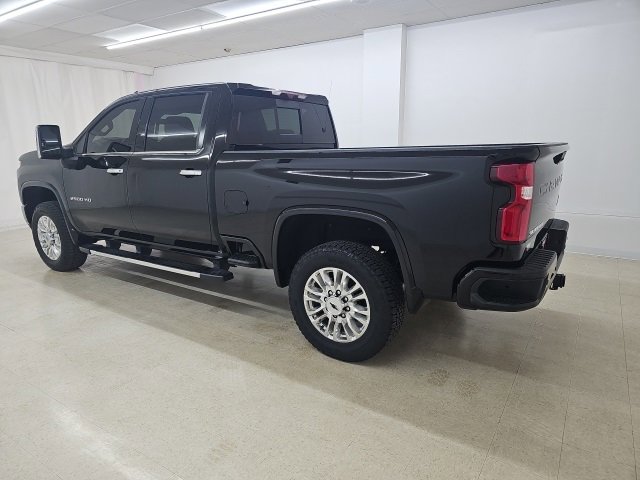 Used 2022 Chevrolet Silverado 2500 High Country image 16