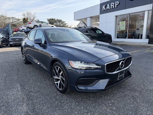 Used 2020 Volvo S60 T6 Momentum w/ Protection Package image 7