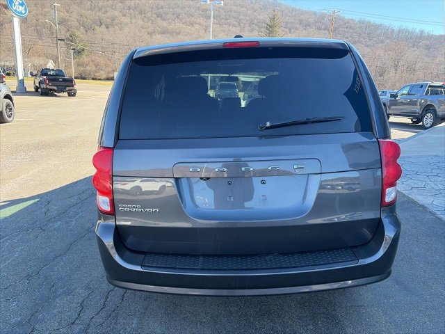 Used 2018 Dodge Grand Caravan SE image 6
