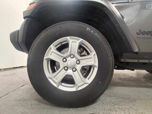 Used 2022 Jeep Wrangler Unlimited Sport AWD/4WD image 13