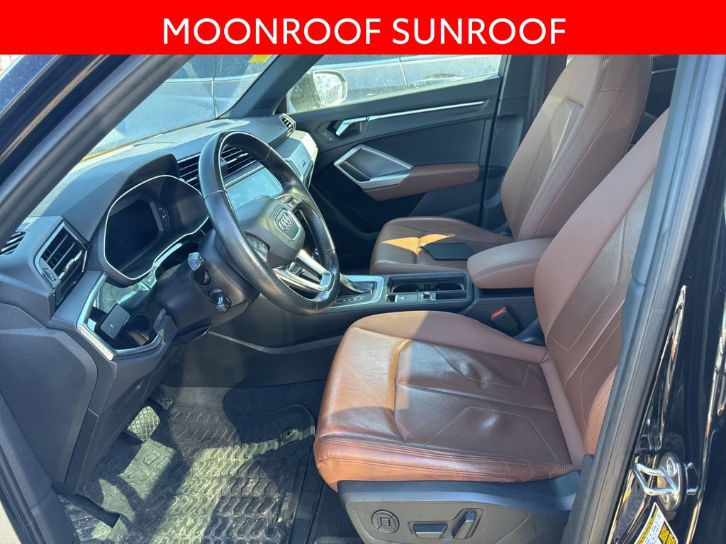 Used 2020 Audi Q3 2.0T Premium w/ Convenience Package image 5