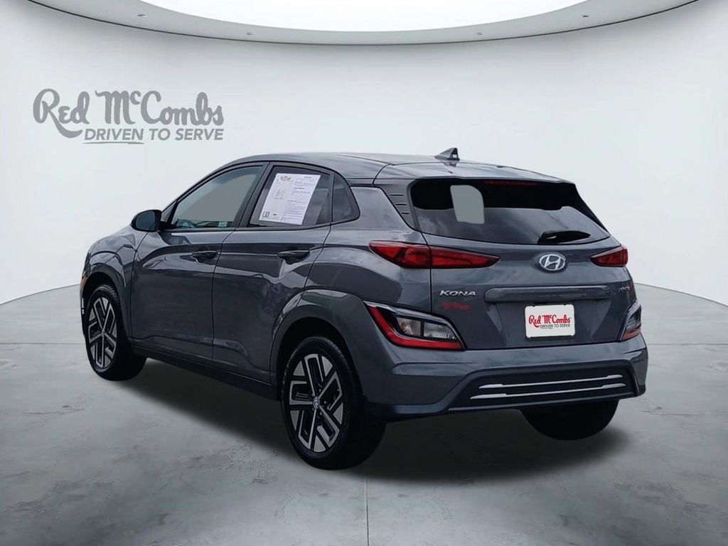 Certified 2023 Hyundai Kona SE FWD image 3