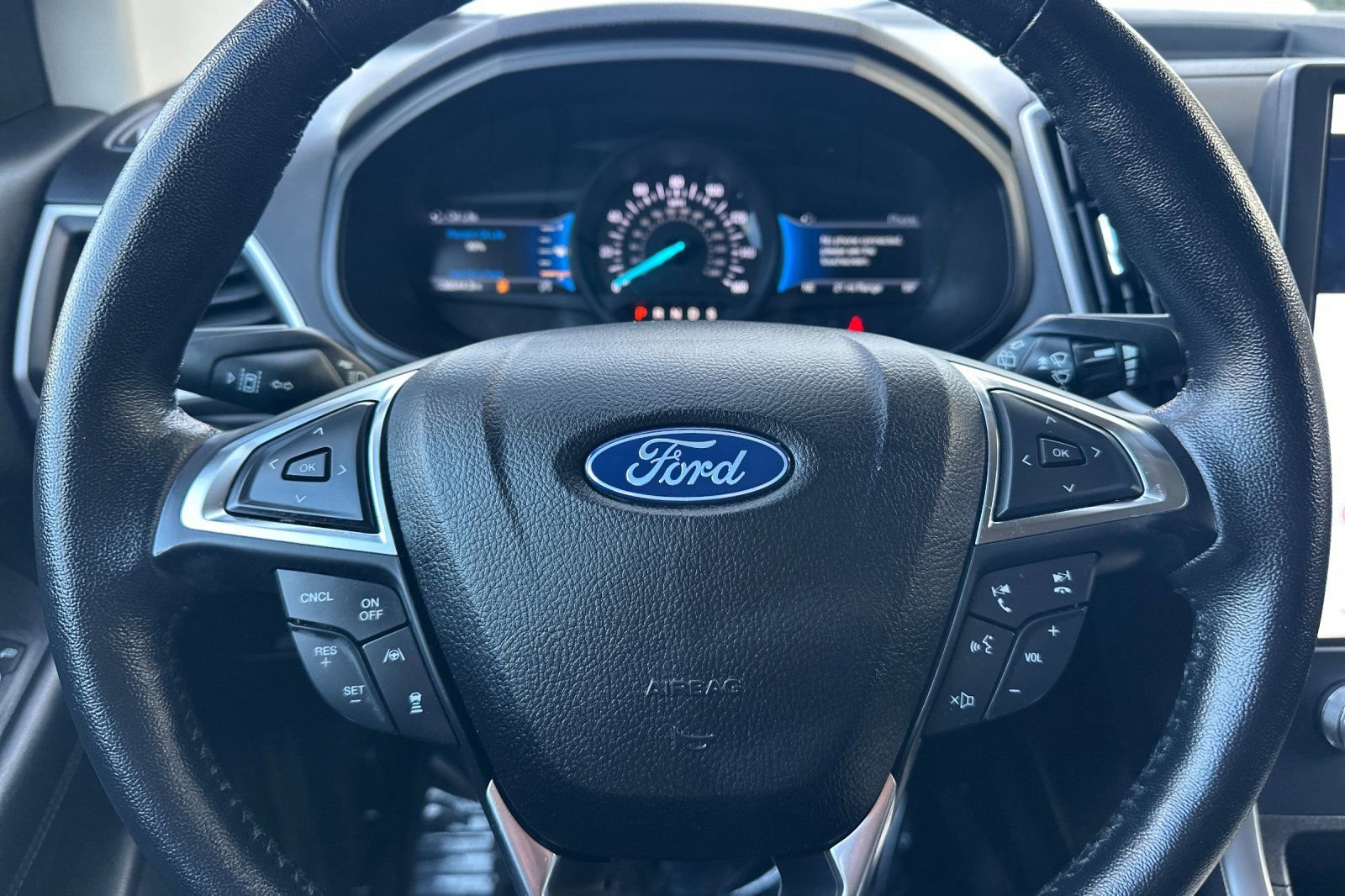 Used 2023 Ford Edge SEL w/ Convenience Package AWD/4WD image 23