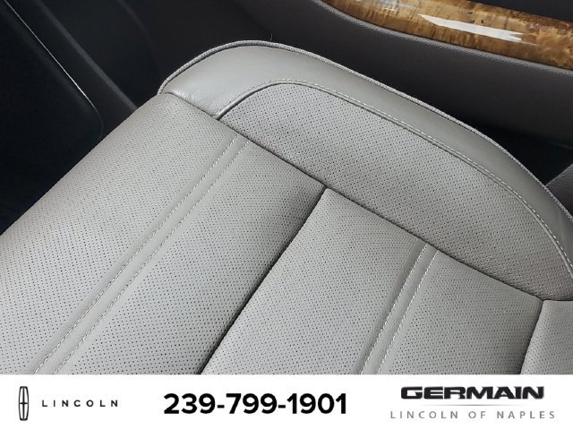 Used 2016 GMC Yukon Denali w/ Open Road Package AWD/4WD image 31
