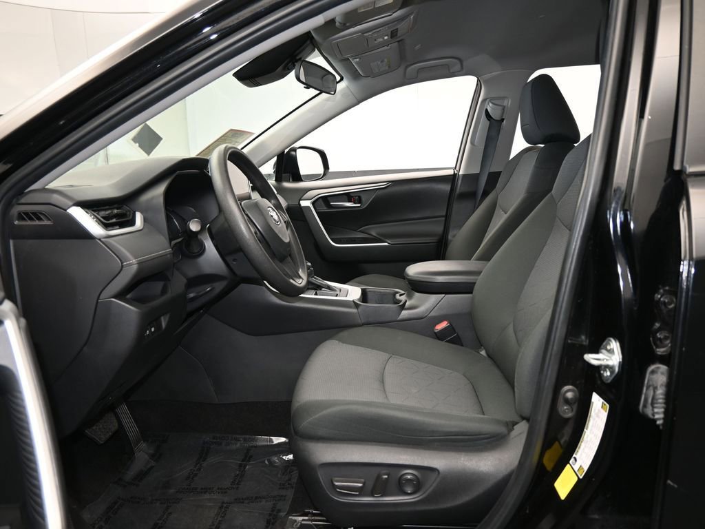 Used 2024 Toyota RAV4 XLE image 11