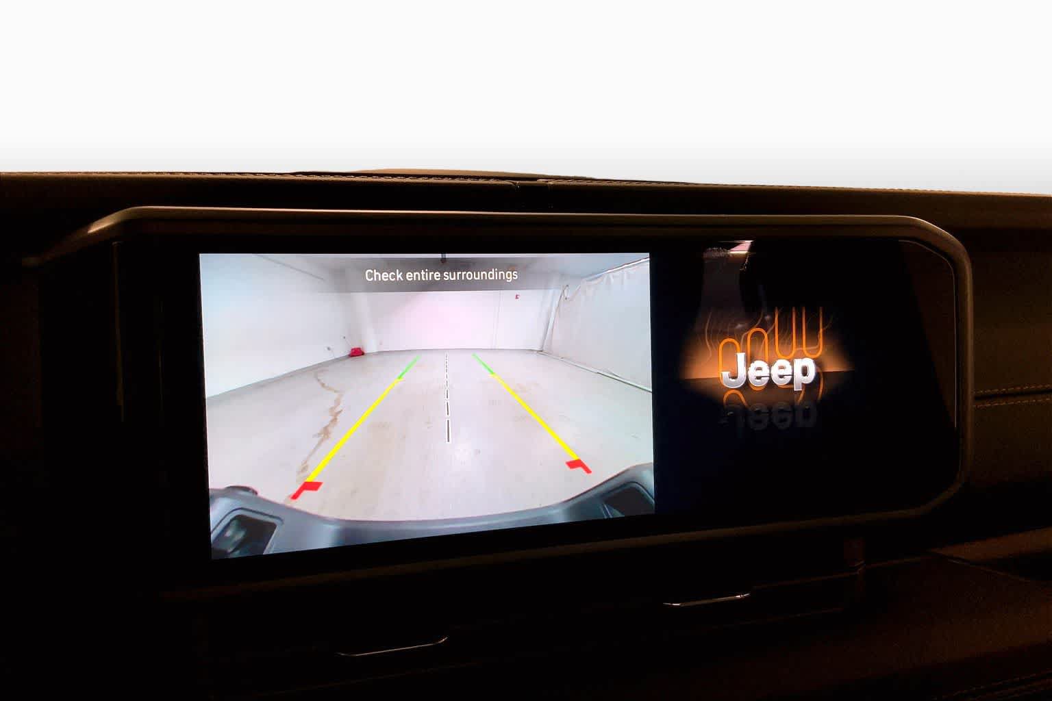 Used 2025 Jeep Gladiator Sport w/ Premium Package AWD/4WD image 26