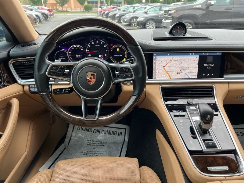 Used 2017 Porsche Panamera 4 AWD/4WD image 16