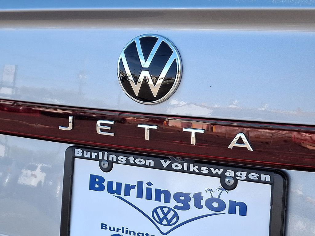 Used 2025 Volkswagen Jetta S image 30