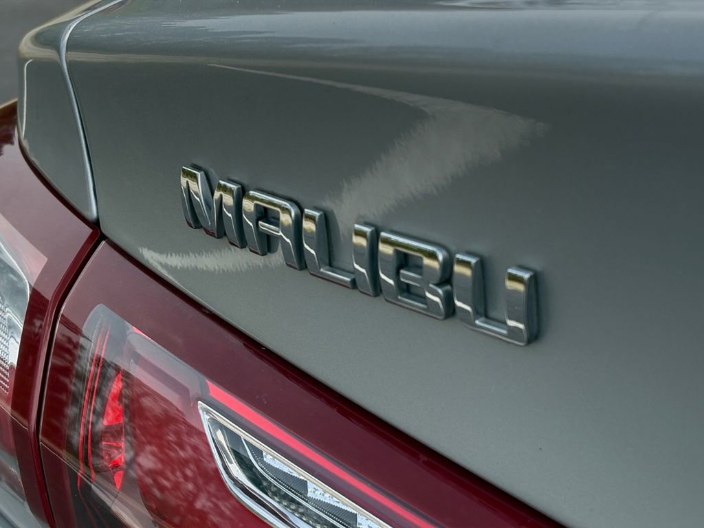Used 2020 Chevrolet Malibu LT image 8