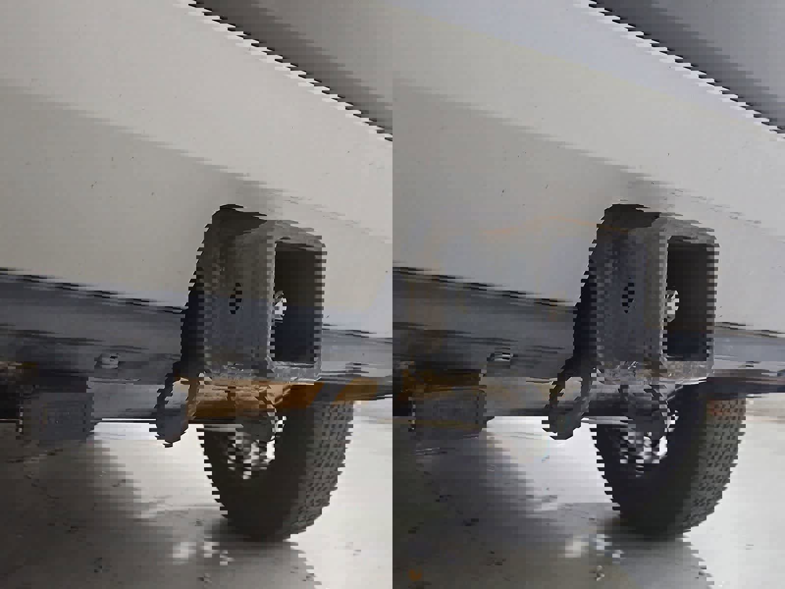 Used 2020 Ford Escape Titanium image 35