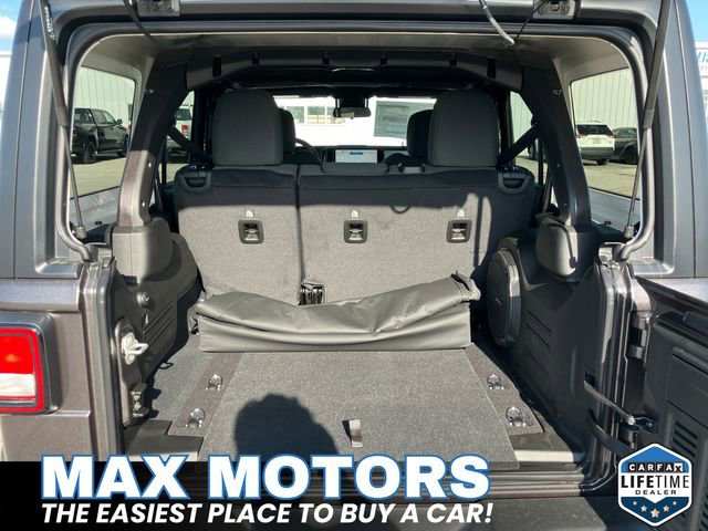 Used 2024 Jeep Wrangler Sport S image 13