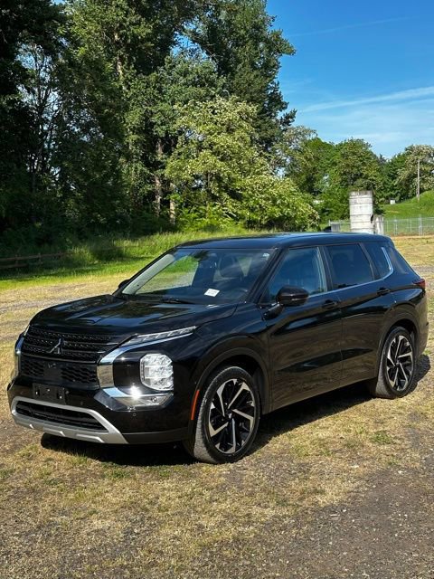Used 2022 Mitsubishi Outlander SE AWD/4WD image 4