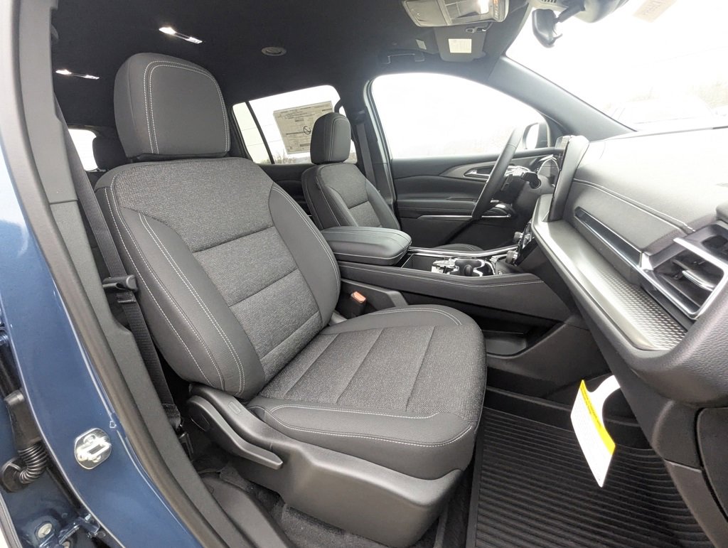 New 2026 Chevrolet Traverse LT w/ LPO, Floor Liner Package image 13