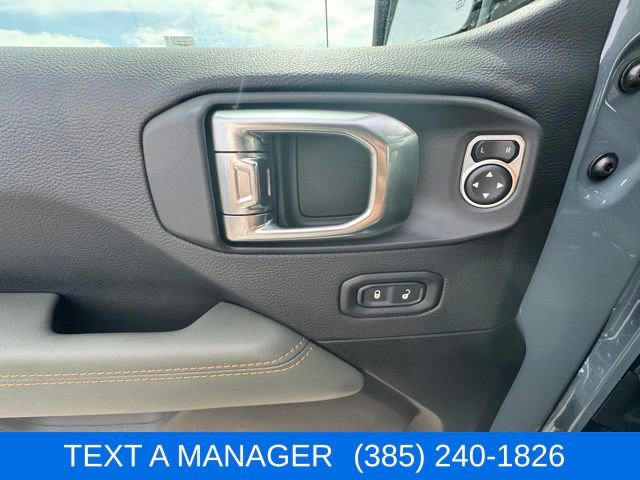 New 2026 Jeep Gladiator Mojave image 15