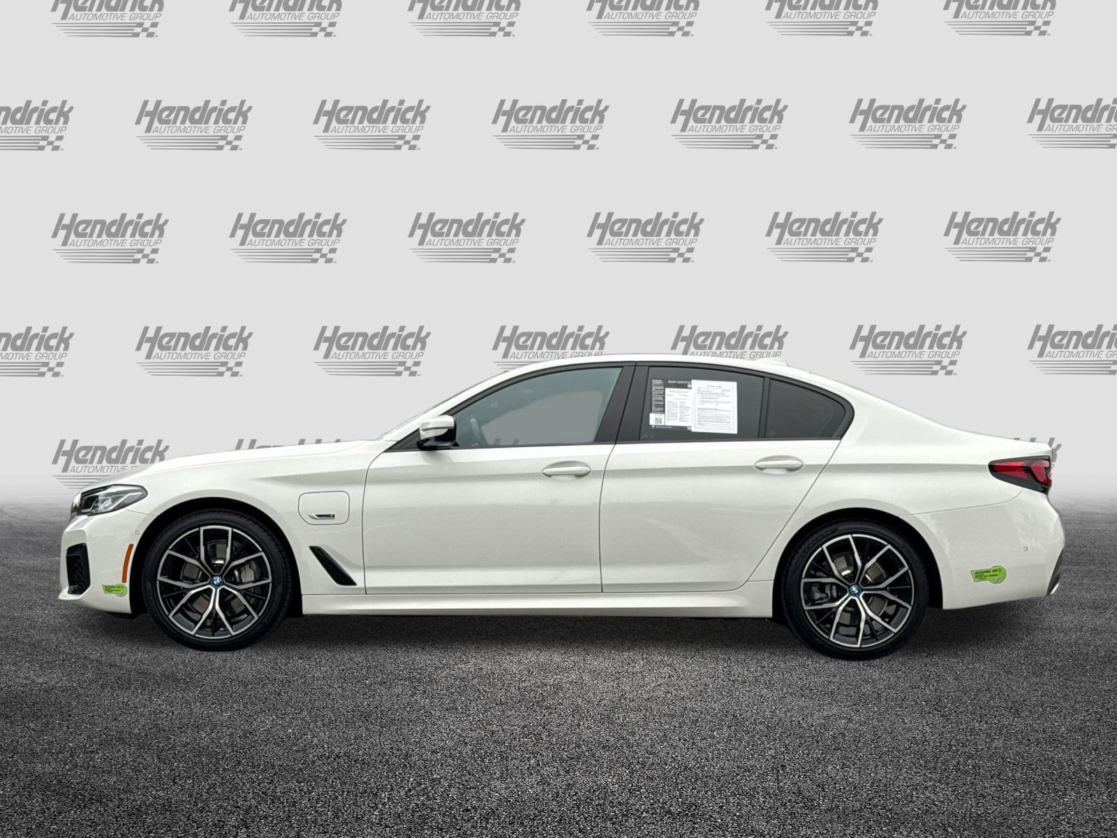 Certified 2023 BMW 530e xDrive w/ M Sport Package image 8