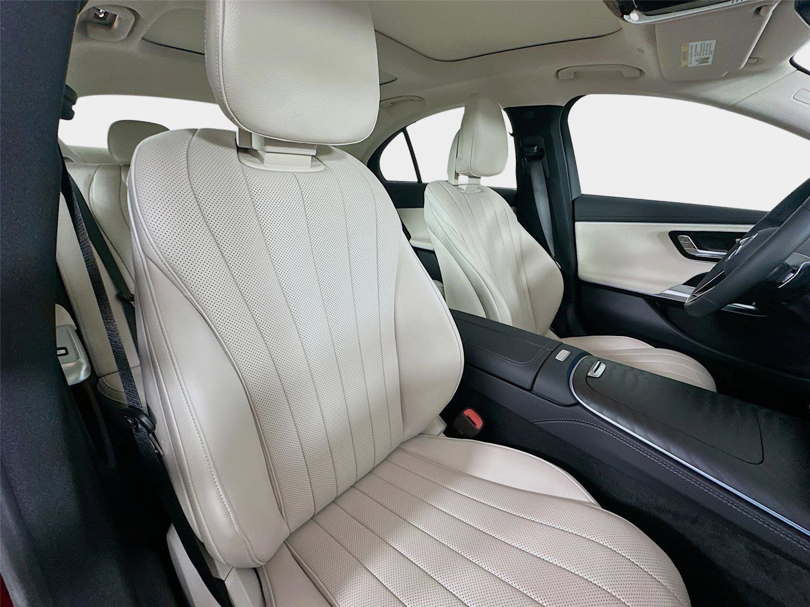 Certified 2026 Mercedes-Benz E 350 4MATIC Sedan image 38